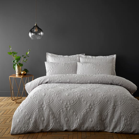 Bed Linen 3