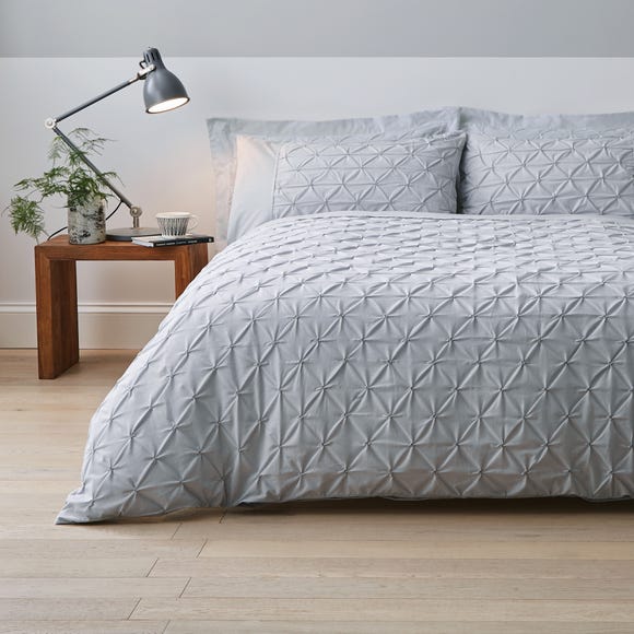 Bed Linen 9